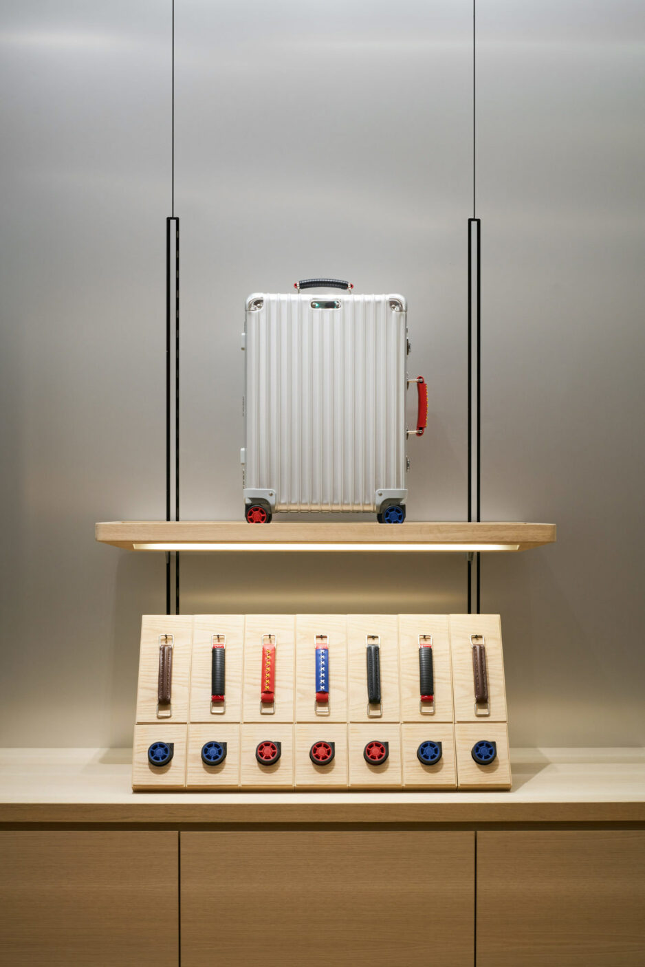 Labvert Rimowa Ginza Daici Ano 17