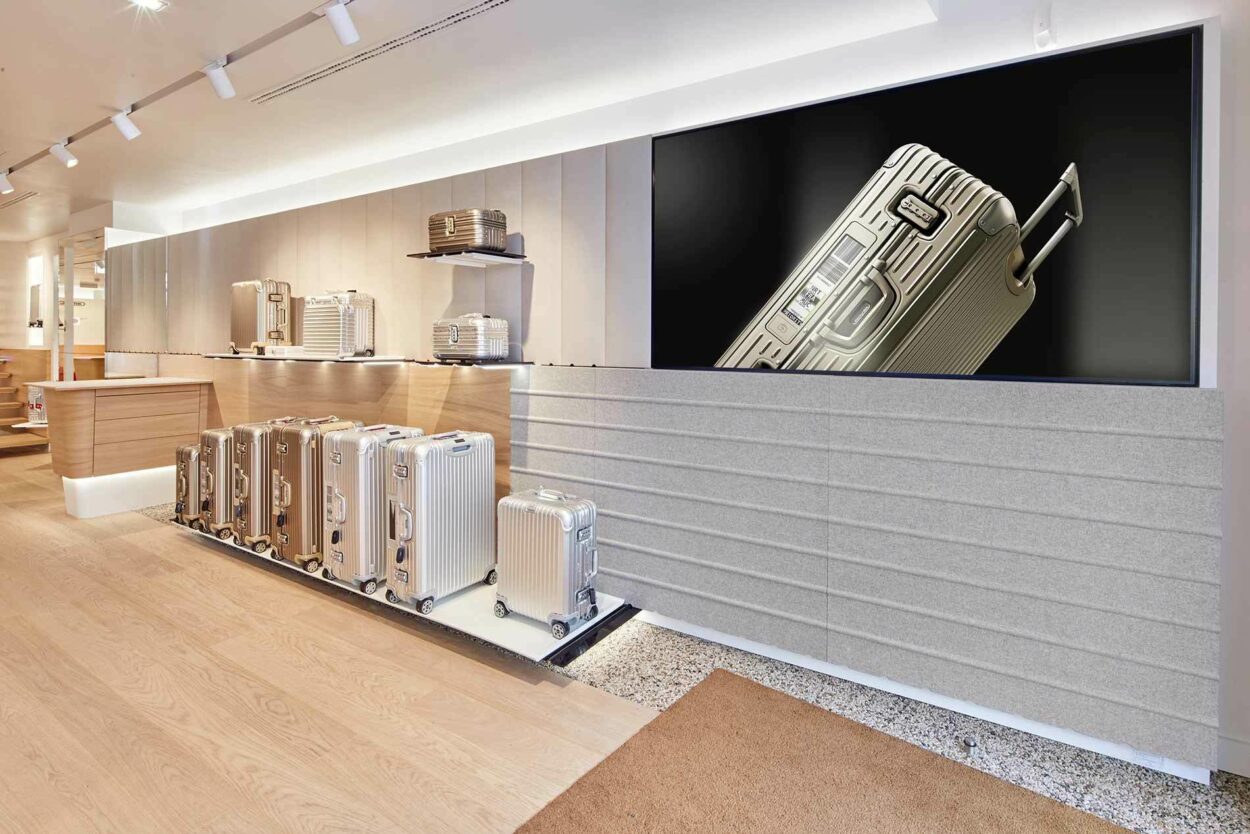 rimowa boutique