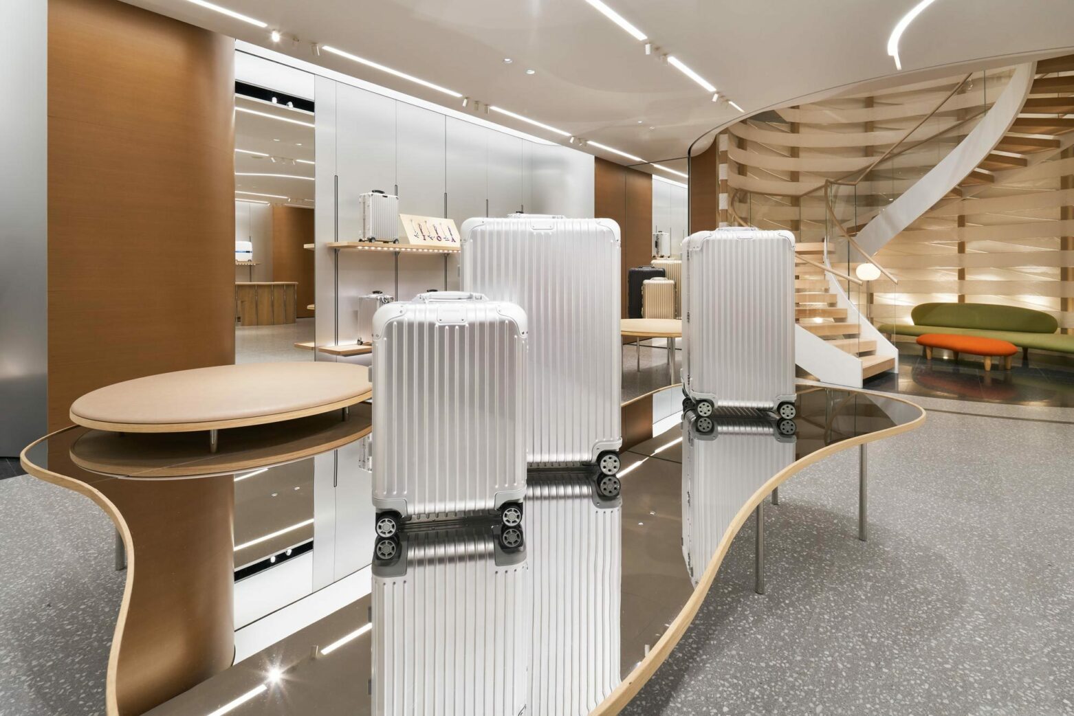 rimowa ginza